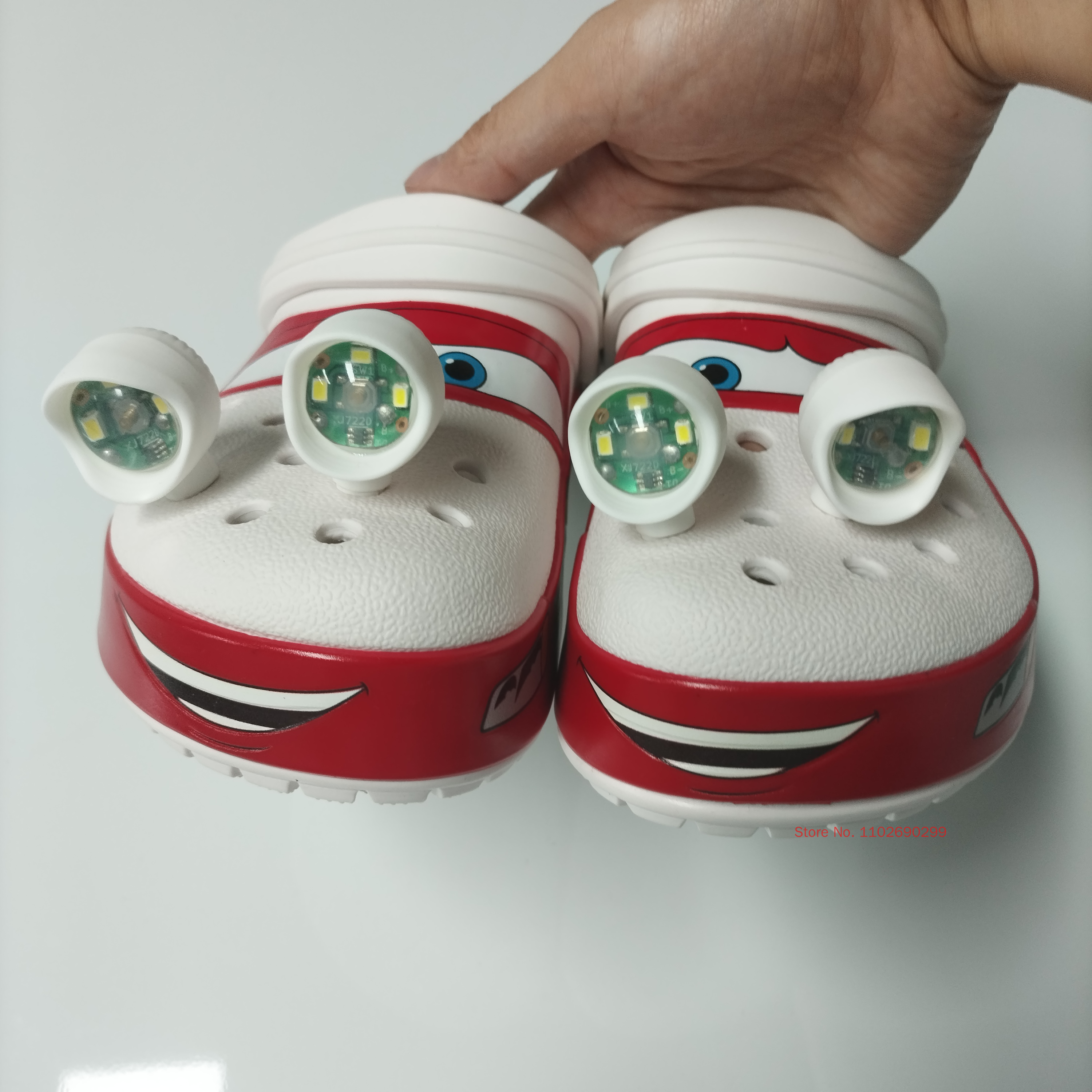 2026 Cartoon Slippers Waterpro - Kids Outdoor Activity Toys avaliação e preço