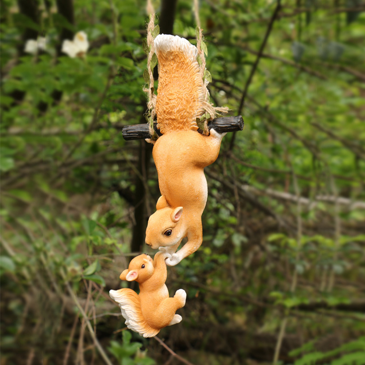Mother Child Squirrel Resin Ha - Kids Outdoor Swing avaliação e preço