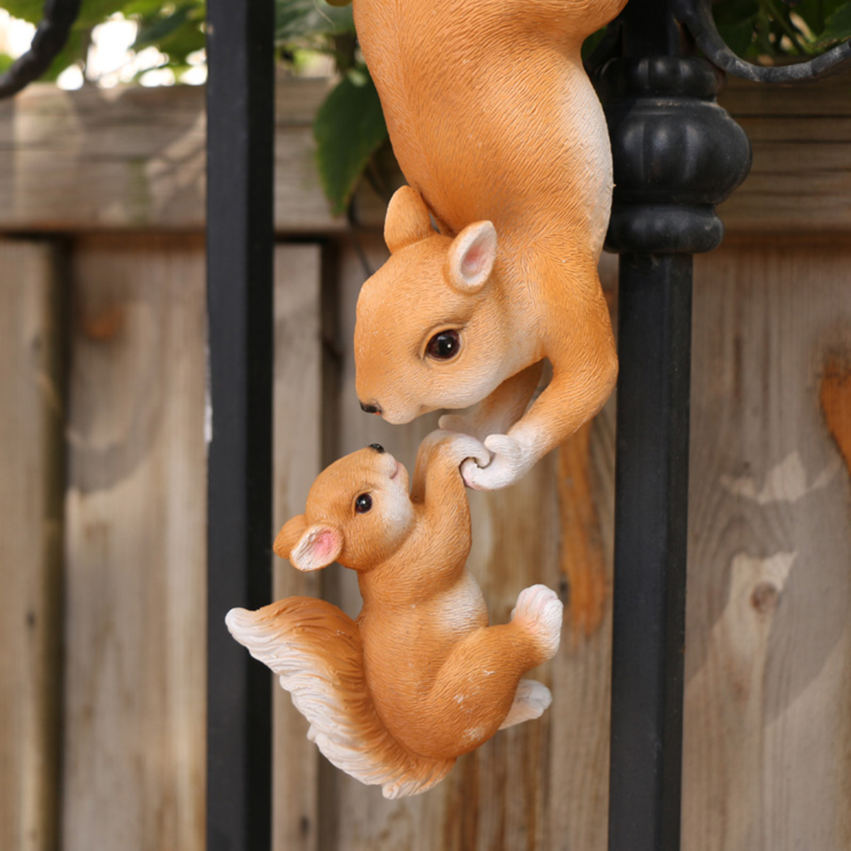 Mother Child Squirrel Resin Ha - Kids Outdoor Swing avaliação e preço